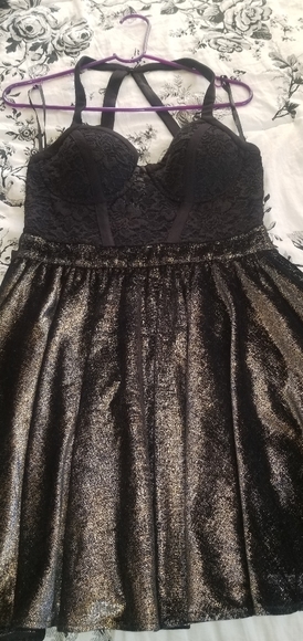 BEBE DRESS - Picture 2 of 7